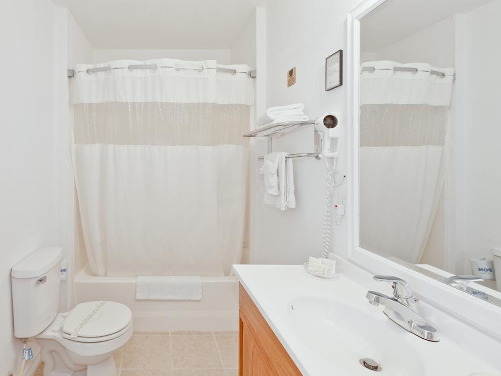 Hempstead Country Inn & Suites Room photo